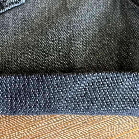 FREE PEOPLE - Romeo Rolled Cut Off Denim Shorts Black Mambo Size 30 - Picture 10 of 14